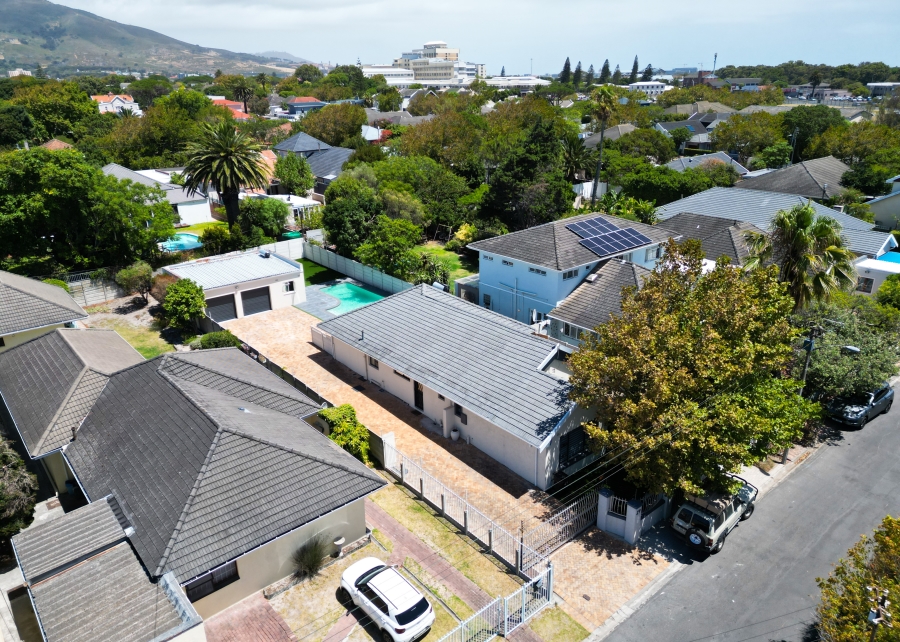 3 Bedroom Property for Sale in Rondebosch Park Estate Western Cape